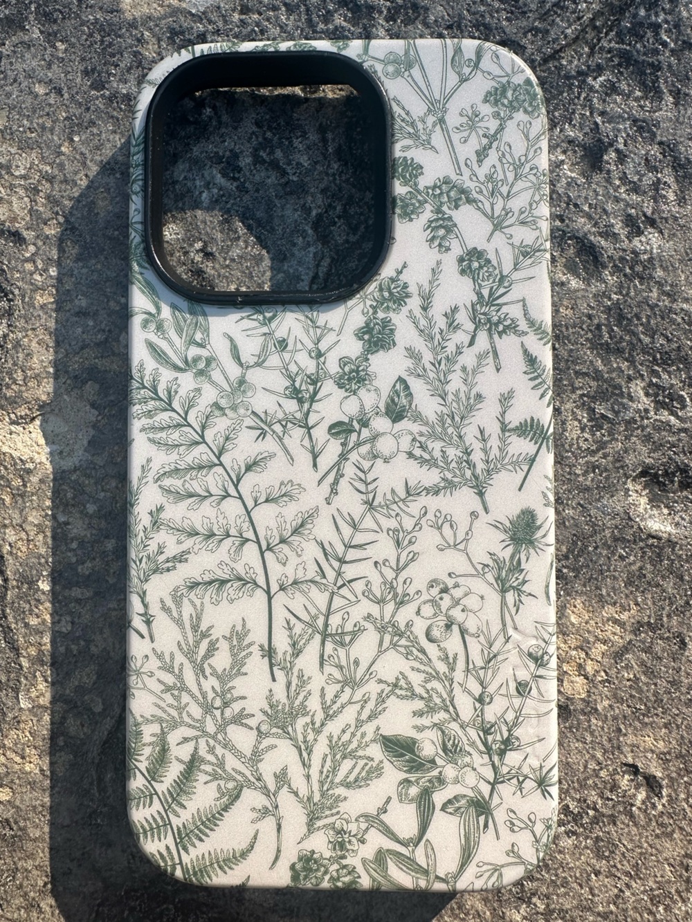 Casely iPhone 14Pro MagSafe case